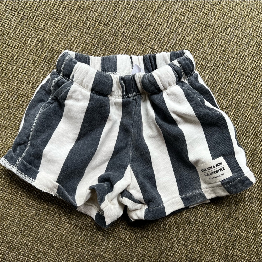 Zara stripe short 12-18 months